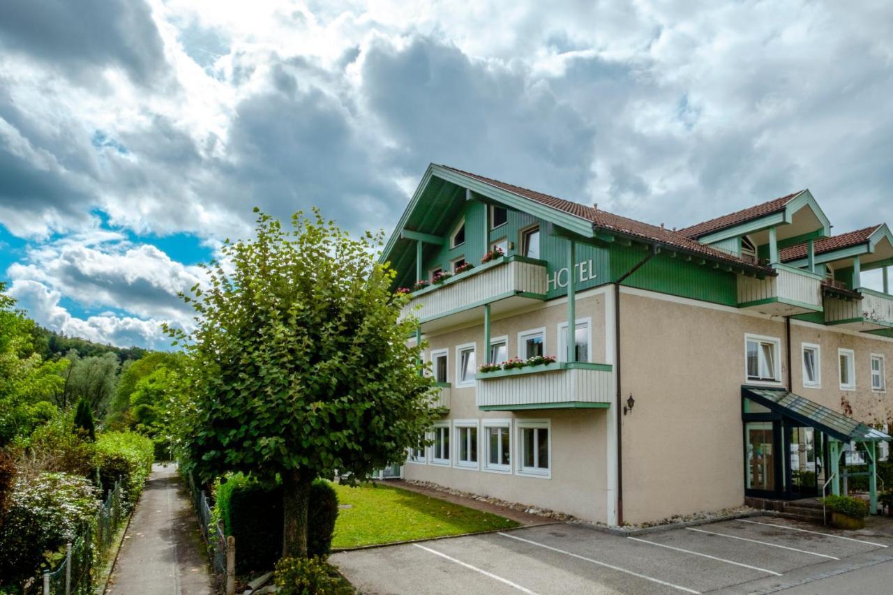 Gartenhotel Salzach ブルクハウゼン エクステリア 写真